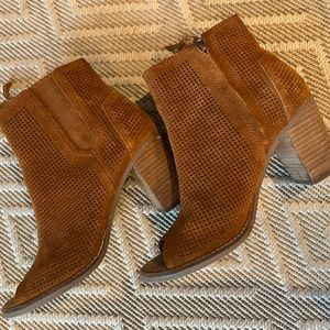 TOMS Majorca Peep Toe Booties